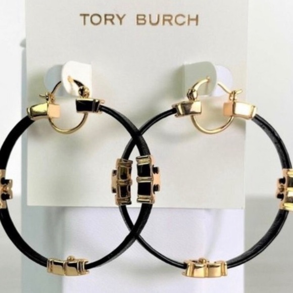 Tory Burch Black leather/ sheriff T hoop earrings - Picture 6 of 6